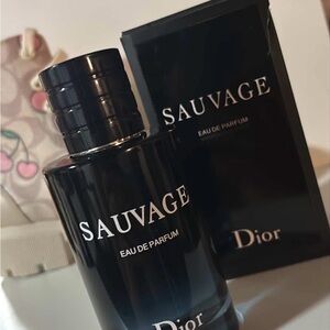 Dior Sauvage Eau de Parfum - Elegant Black